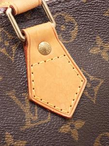 Louis Vuitton Brown 2006 Monogram Speedy 30 bag
