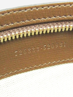 Brown GG Supreme messenger bag Shoulder bags Gucci 