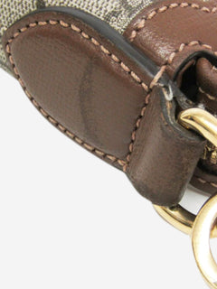 Brown GG Supreme messenger bag Shoulder bags Gucci 
