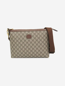 Brown GG Supreme messenger bag Shoulder bags Gucci 
