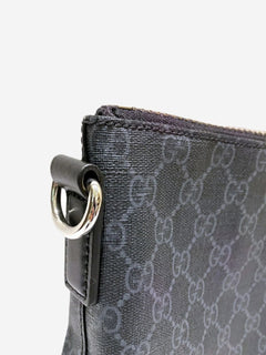 Black GG Supreme canvas shoulder bag Shoulder bags Gucci 