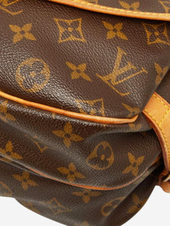Brown vintage 1990 Monogram Saumur 30 bag Cross-body Bags Louis Vuitton 