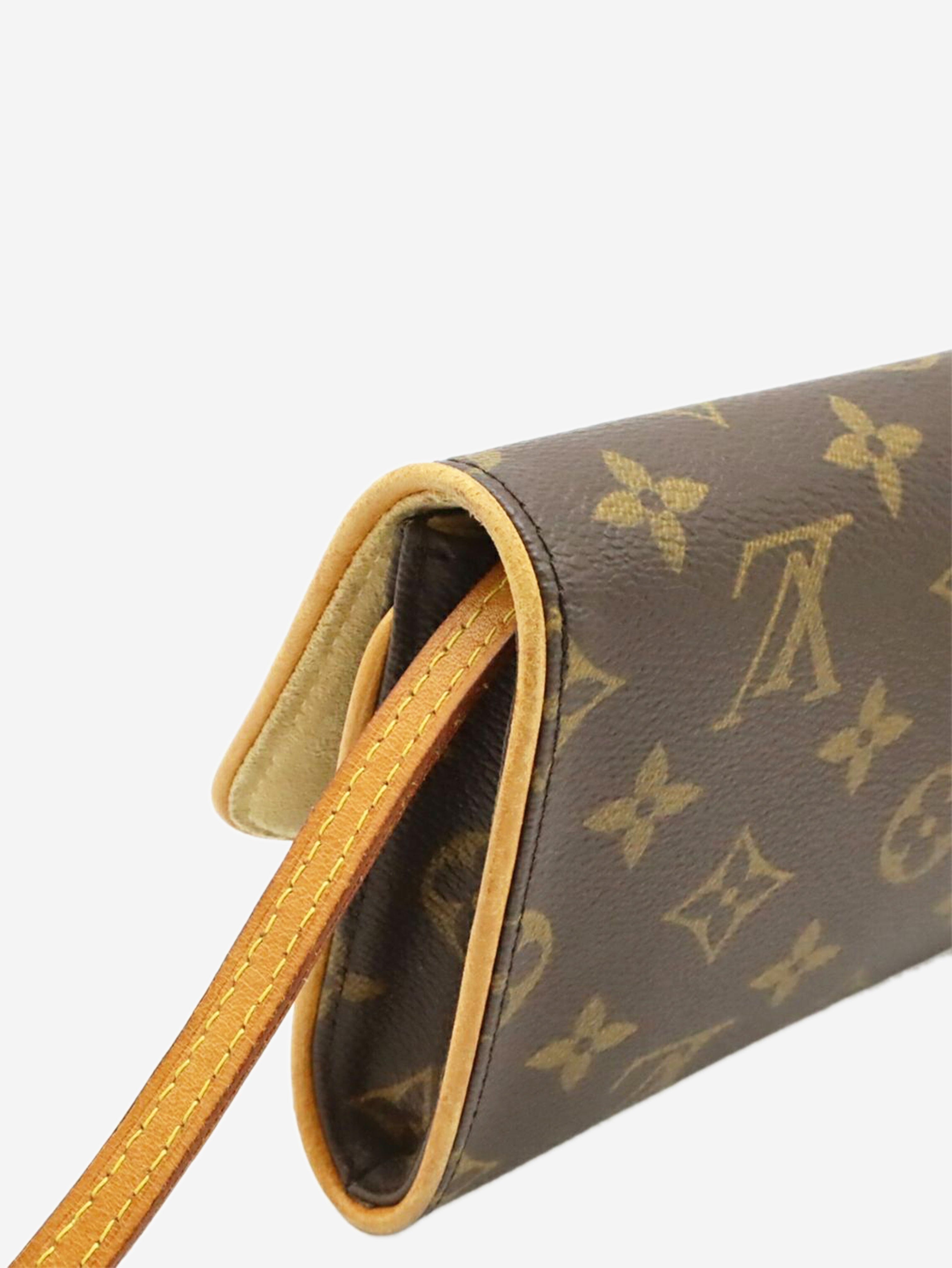 Brown vintage 2001 Monogram Pochette Twin GM bag Cross-body Bags Louis Vuitton 