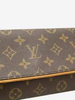 Brown vintage 2001 Monogram Pochette Twin GM bag Cross-body Bags Louis Vuitton 