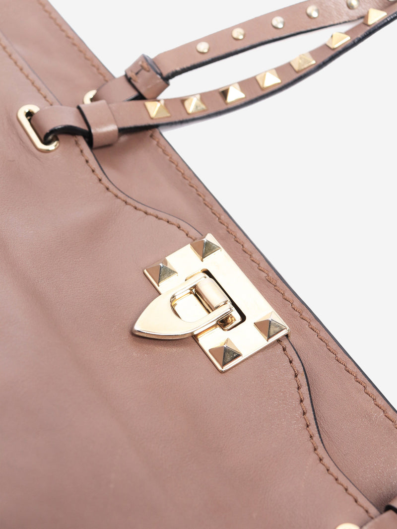 Brown rockstud leather tote bag Bags Valentino 