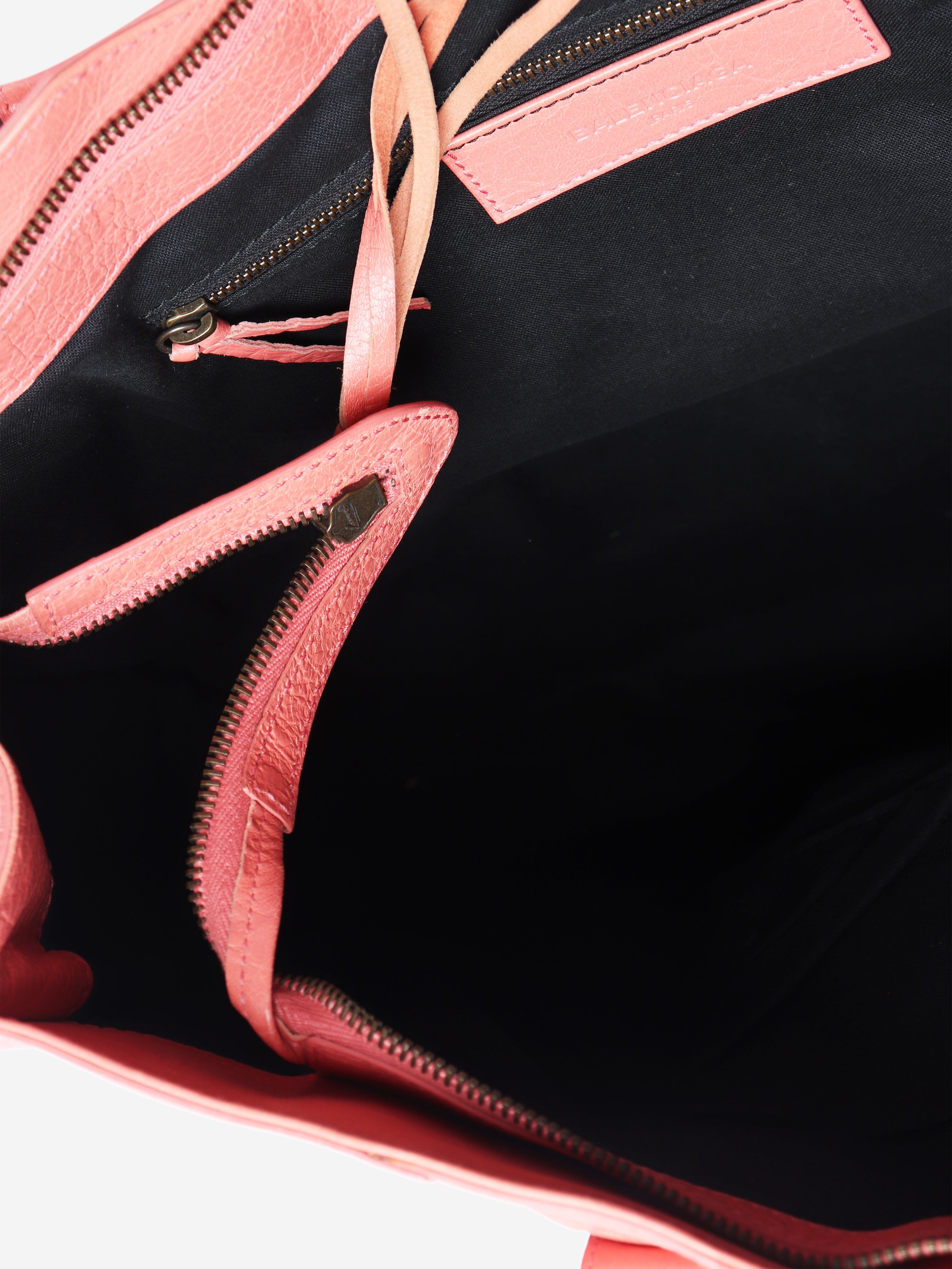 Pink maxi City bag Top Handle Bags Balenciaga 