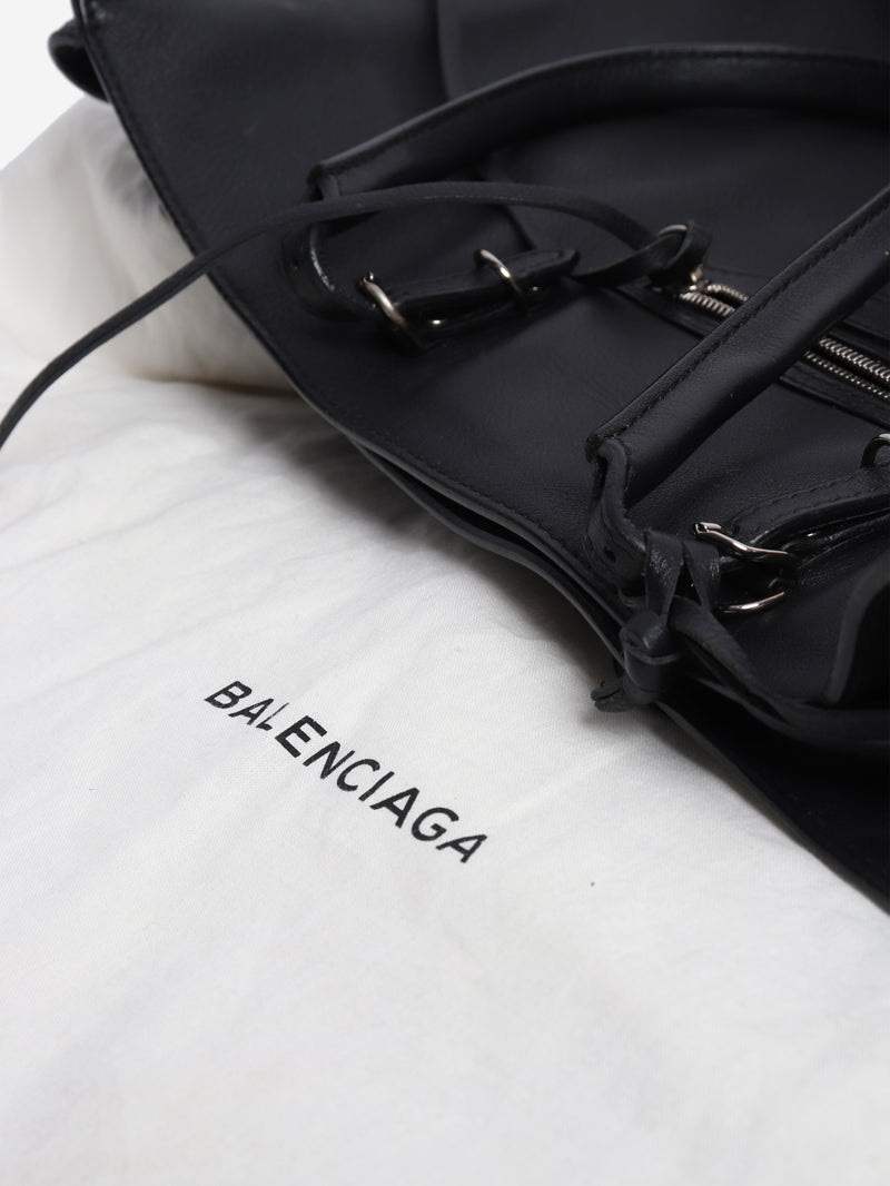 Black Papier leather bag