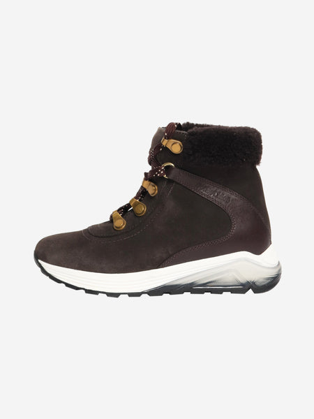 Brown suede ankle boots - size EU 37 product image