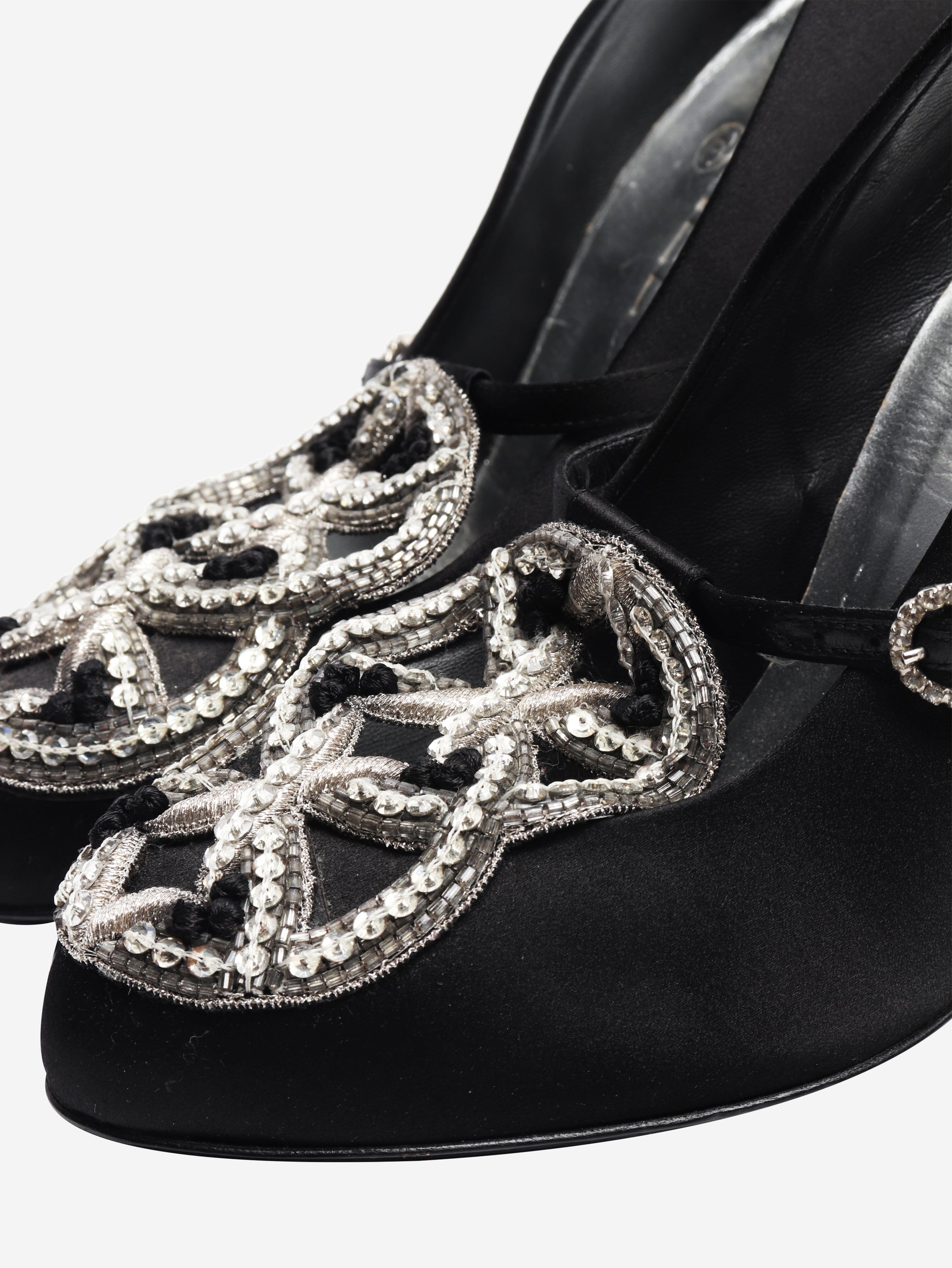 Black satin embellished pumps - size EU 37.5