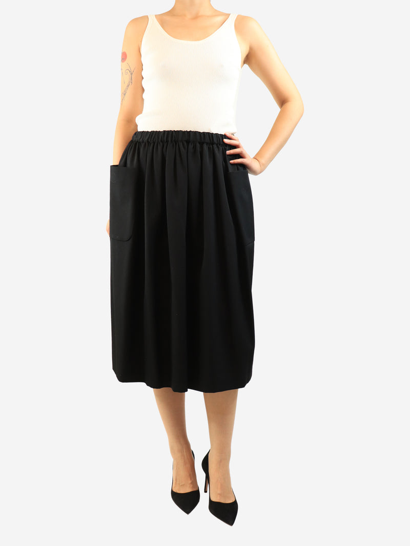 Black elasticated pocket skirt - size S