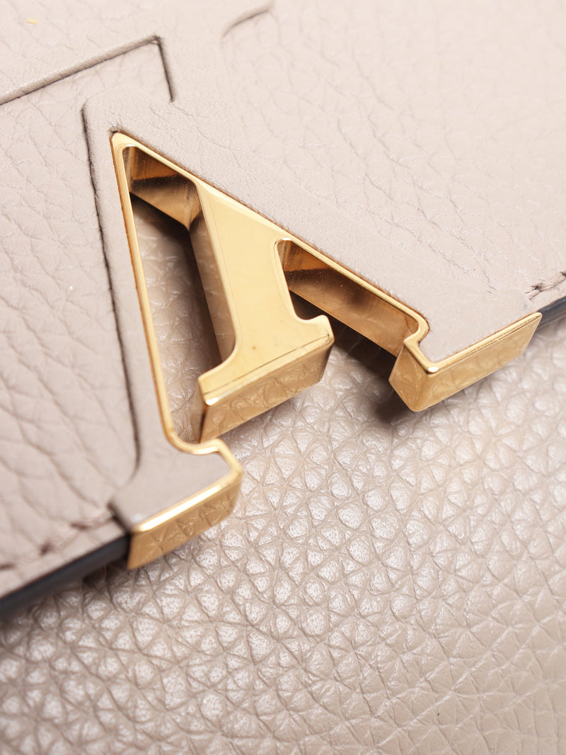 Neutral Taurillon leather Capucines MM top handle bag Top Handle Bags Louis Vuitton 