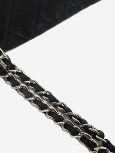 Chanel Black 2011 lambskin quilted messenger bag