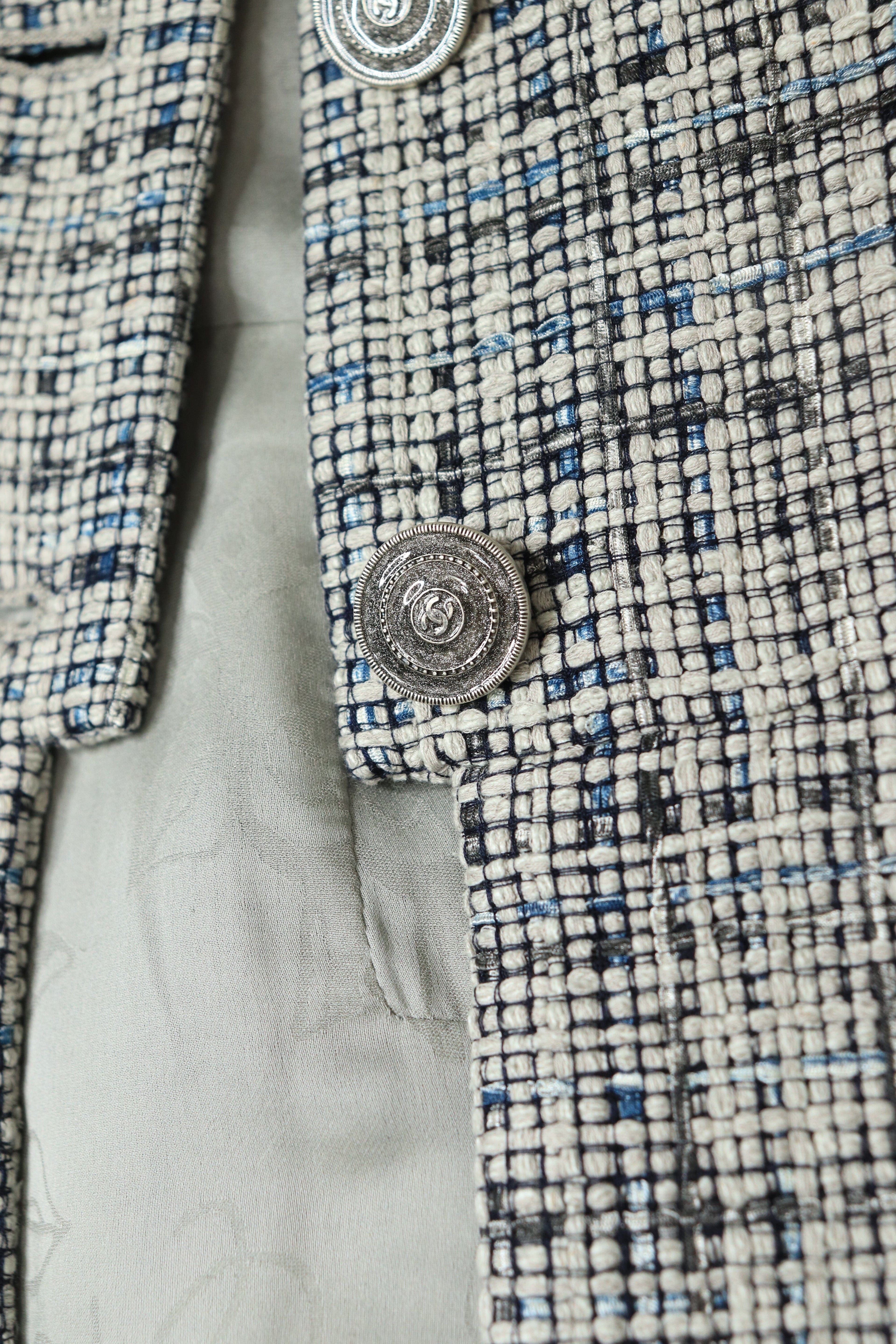 Grey tweed jacket and skirt set - size UK 14 Sets Chanel 