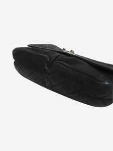 Chanel Black 2011 lambskin quilted messenger bag