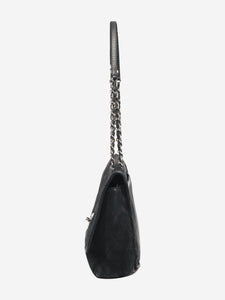 Chanel Black 2011 lambskin quilted messenger bag
