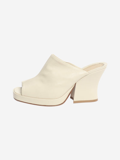 Cream leather open toe heels - size EU 38 (UK 5) Heels Bottega Veneta 