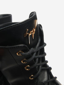 Giuseppe Zanotti Black lace-up ankle boots - size EU 40