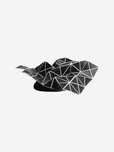 Mirjam Nuver Mirjam Nuver Black geometric hat