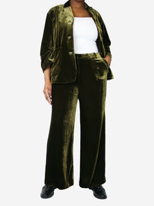 Kiltie Green velvet trousers - size UK 16