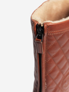 Chanel Brown leather quilted boots with fur lining - size EU 39 (UK 6)