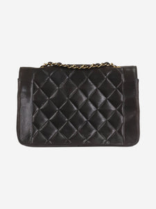 Chanel Black medium vintage 1994 Diana lambskin flap bag