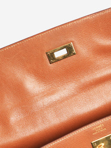 Hermes Tan Cognac vintage 1990 Kelly 32 bag in Courchevel leather