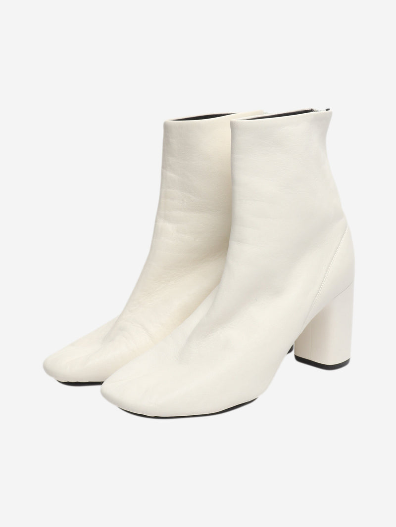 White leather ankle boots - size EU 38