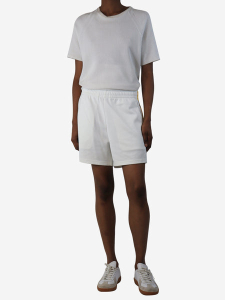 White football shorts - size XS alternate image