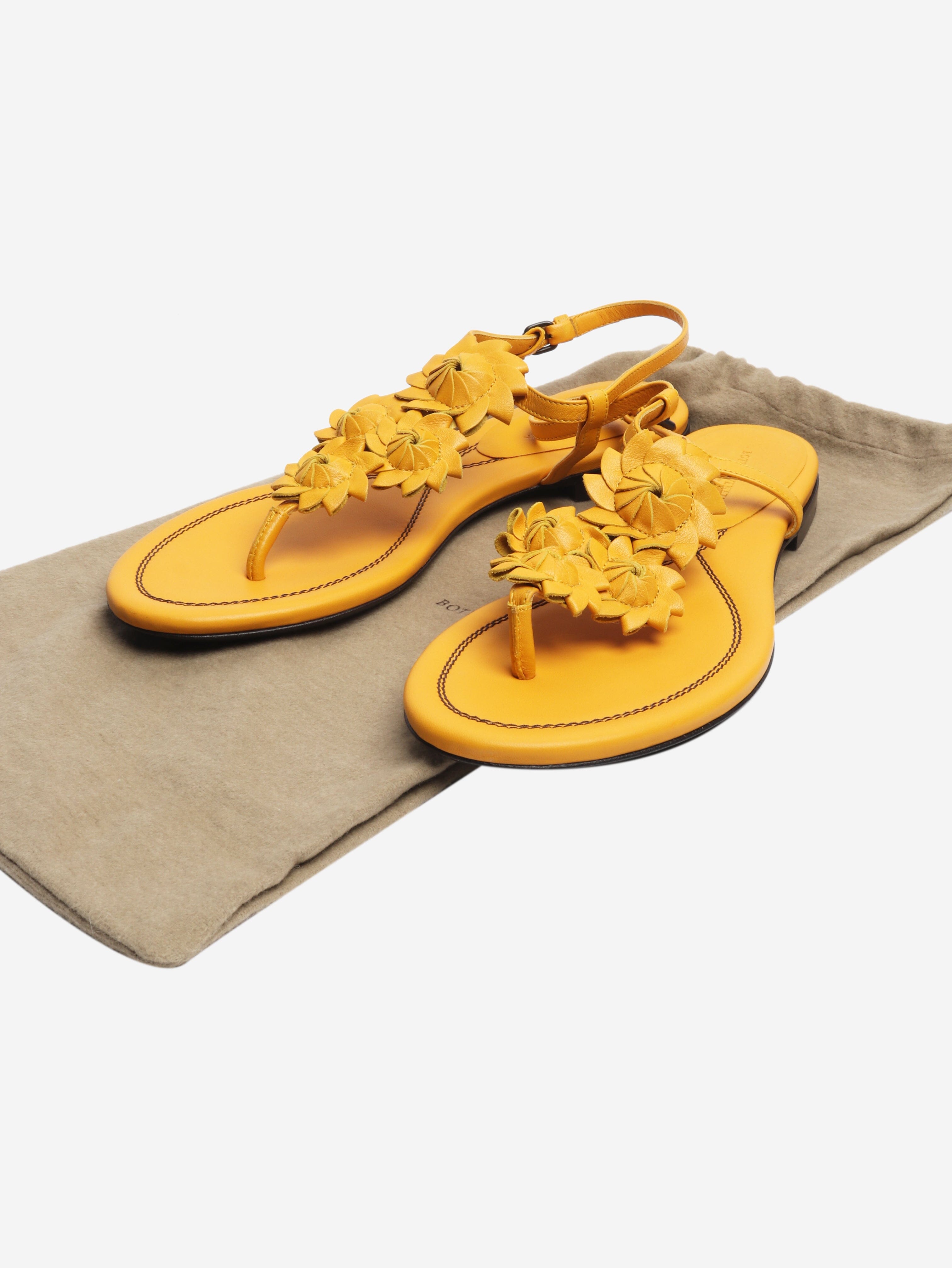 Yellow floral sandals - size EU 38 Flat Sandals Bottega Veneta 