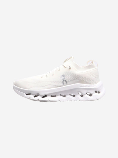 White Cloudtilt trainers - size EU 40 Trainers Loewe x On Running 