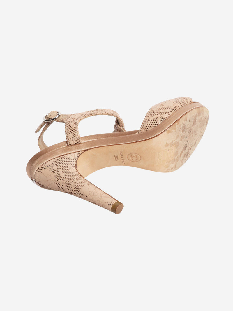 Beige floral sandals - size EU 38.5 Heels Chanel 