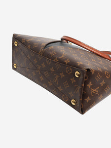 Louis Vuitton Brown 2019 V Tote MM top handle bag