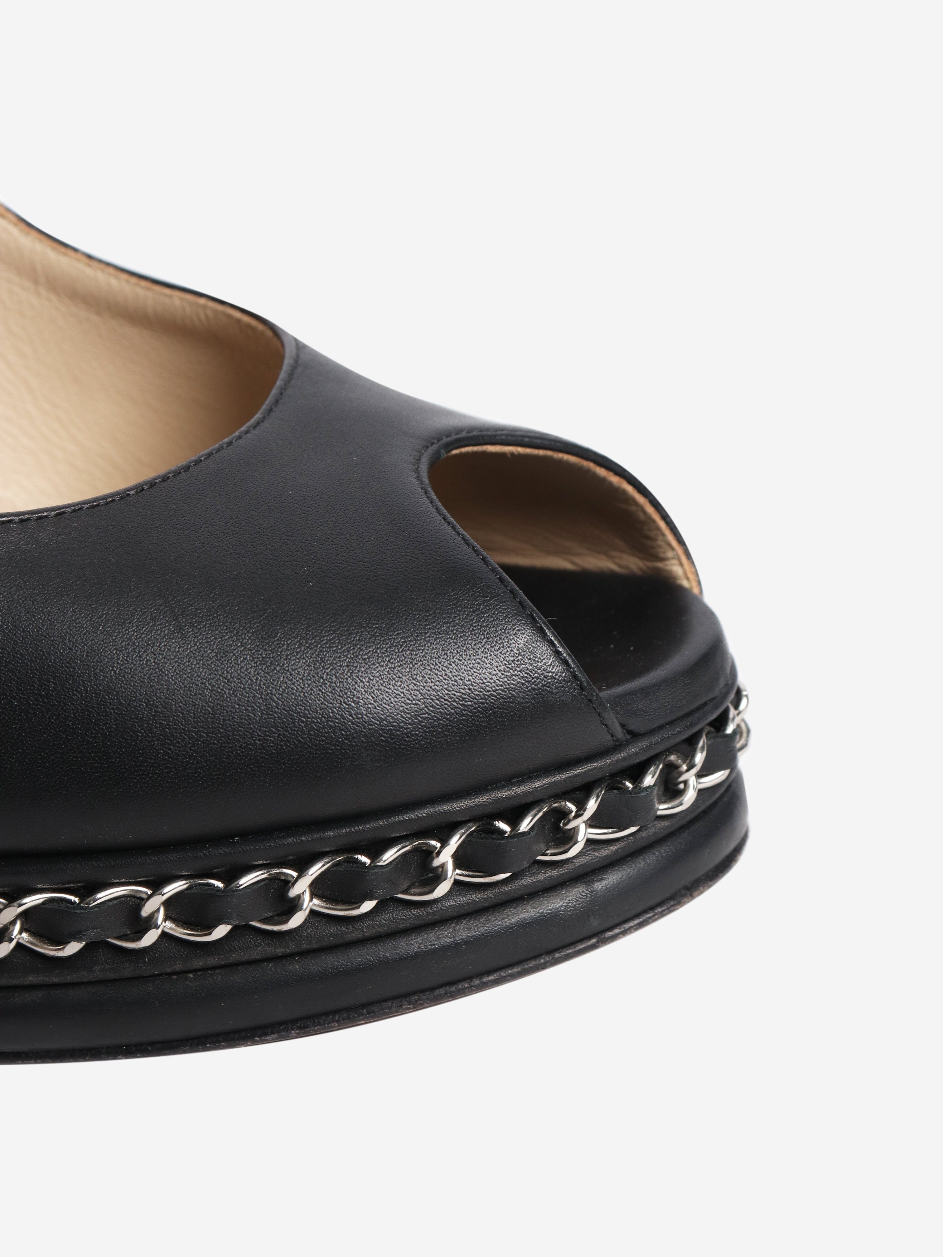 Black leather chain-detail slingback heels - size EU 38.5 (UK 5.5) Heels Chanel 
