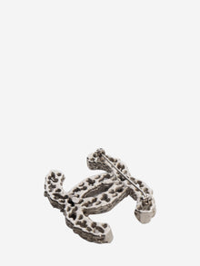 Silver textured openwork CC brooch Brooches Chanel 