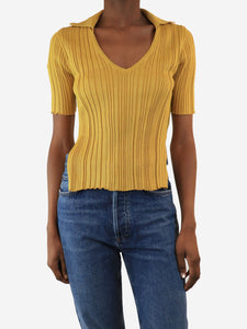 Jacquemus Mustard ribbed v-neck top - size UK 6