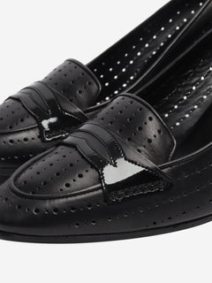 Black perforated leather pumps - size EU 40.5 Heels Chanel 