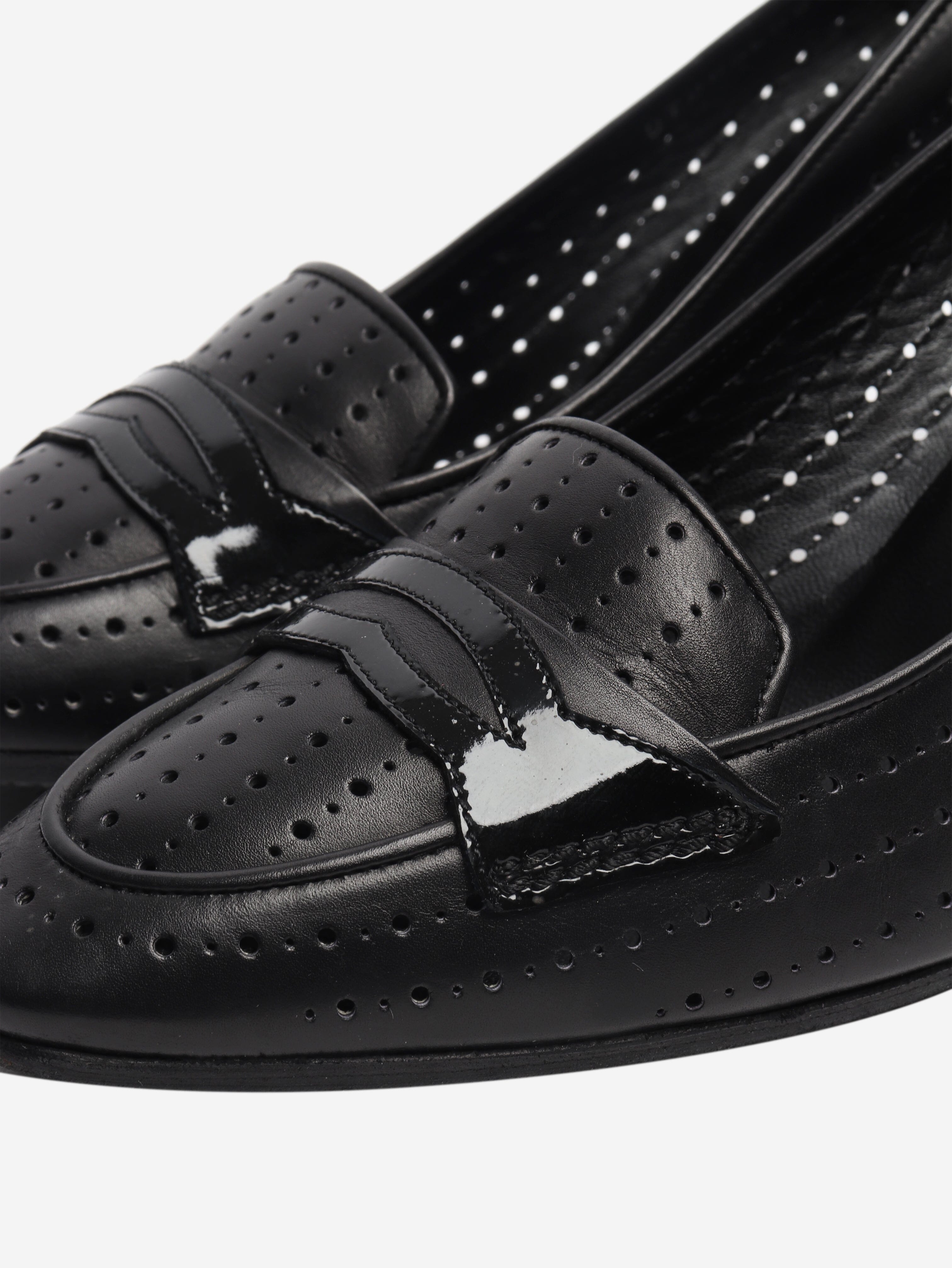 Black perforated leather pumps - size EU 40.5 Heels Chanel 