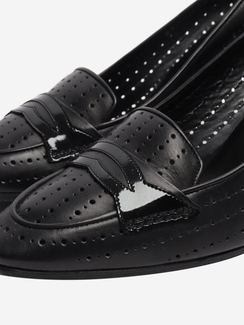 Black perforated leather pumps - size EU 40.5 Heels Chanel 