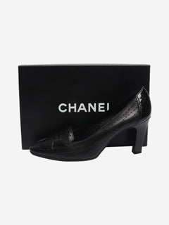 Black perforated leather pumps - size EU 40.5