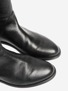 Stuart Weitzman Stuart Weitzman Black ruched flat boots - size US 7 (UK 4.5)