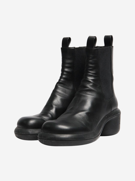 Black leather chelsea boots - EU 39.5 alternate image