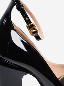 Valentino Black patent platform round toe heels - size EU 37 (UK 4)