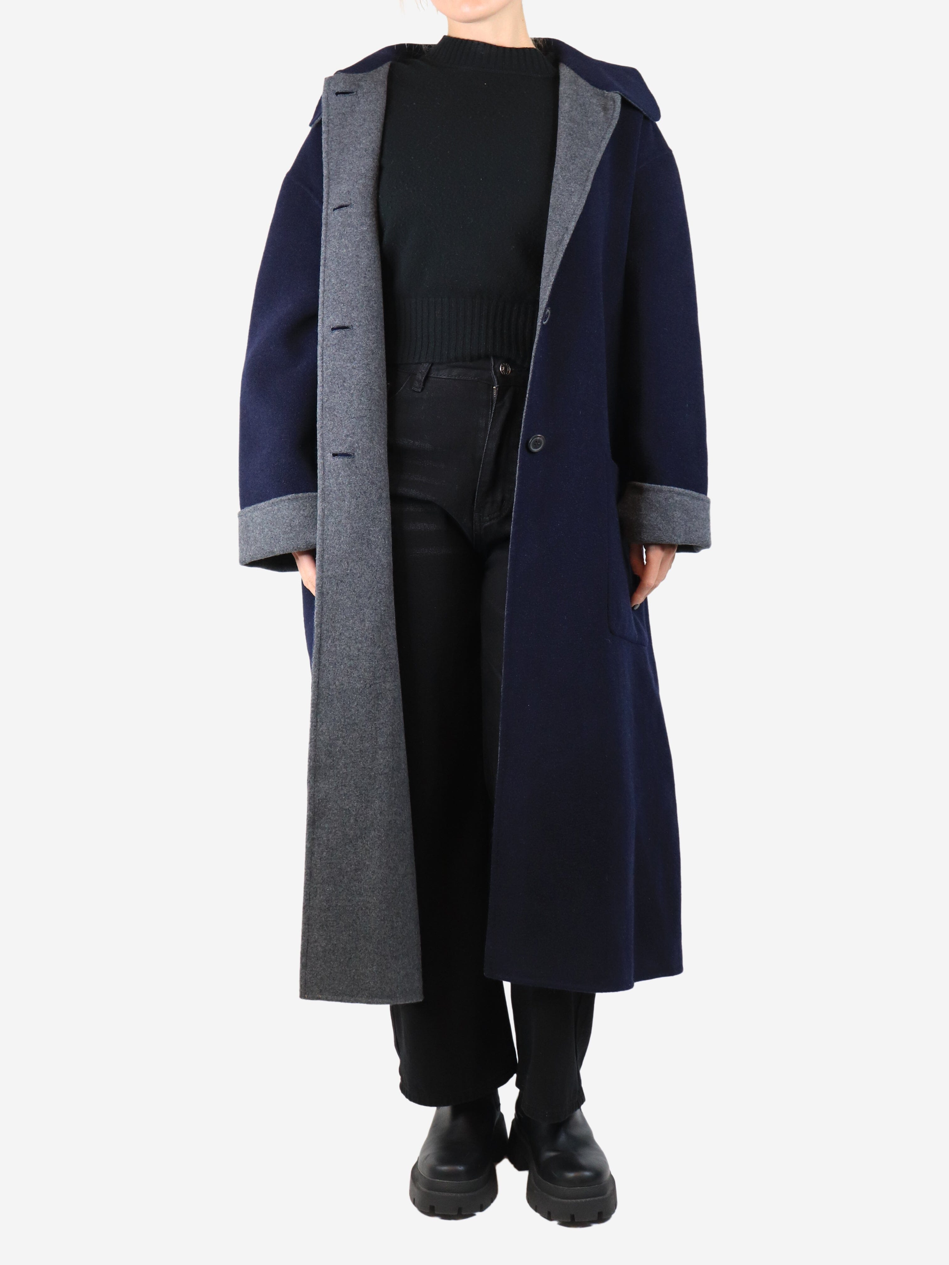 Black belted longline cardigan - size M Knitwear Eres 