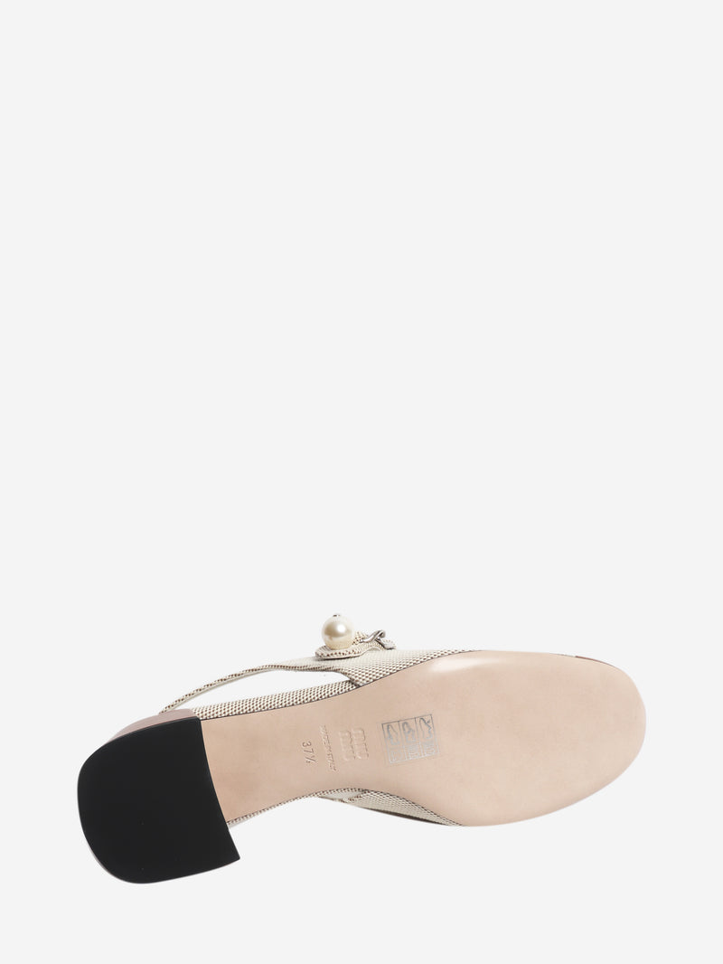 Neutral and brown canvas chain and pearl slingback pumps - size EU 37.5