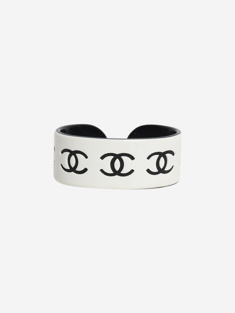 Black and white vintage CC bangle Jewellery Chanel 