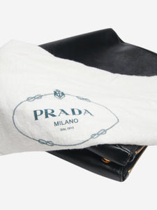 Prada Black large Saffiano Galleria top handle bag