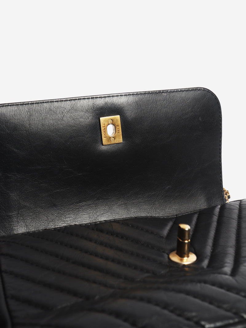 Black 2017 aged calfskin top handle bag Bags Chanel 