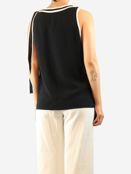 Black contrast tank - size M alternate image