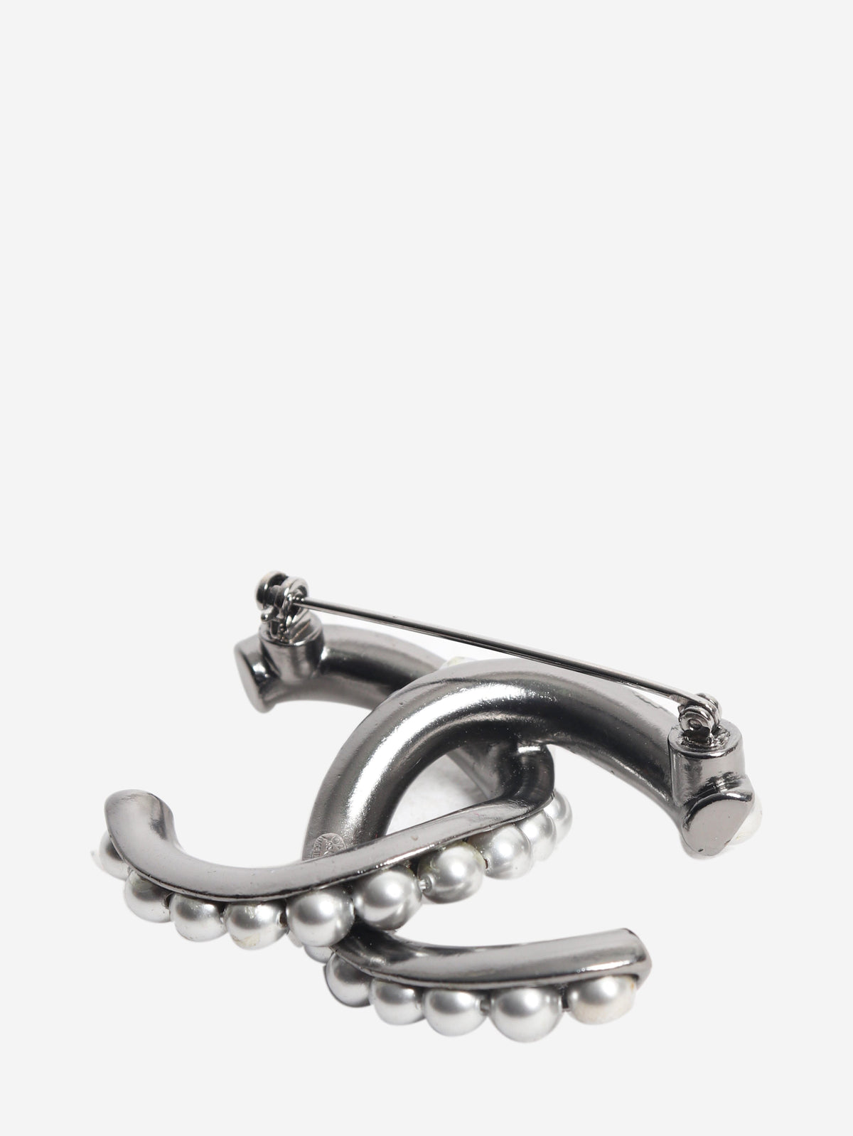 Gunmetal pearl CC brooch Brooches Chanel 