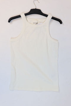 Closed Tops - size Tops Closed 